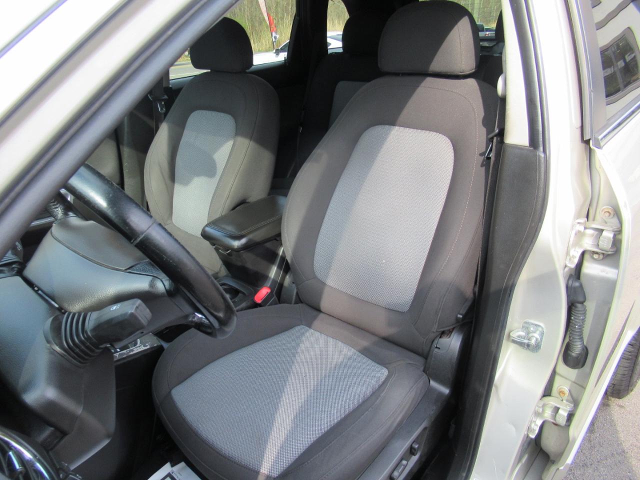 Chevrolet Captiva Sport 1LT FWD 2013