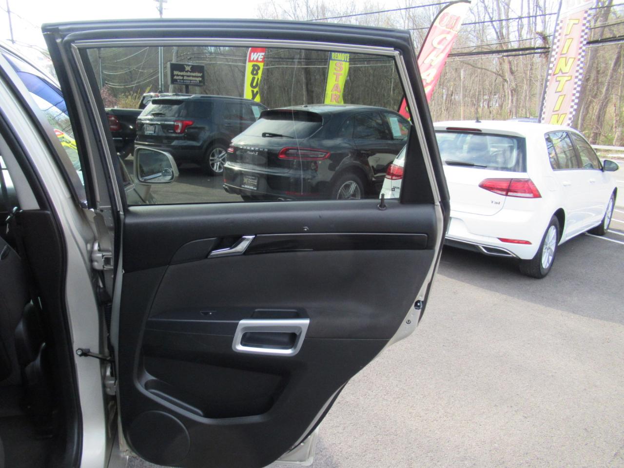 Chevrolet Captiva Sport 1LT FWD 2013