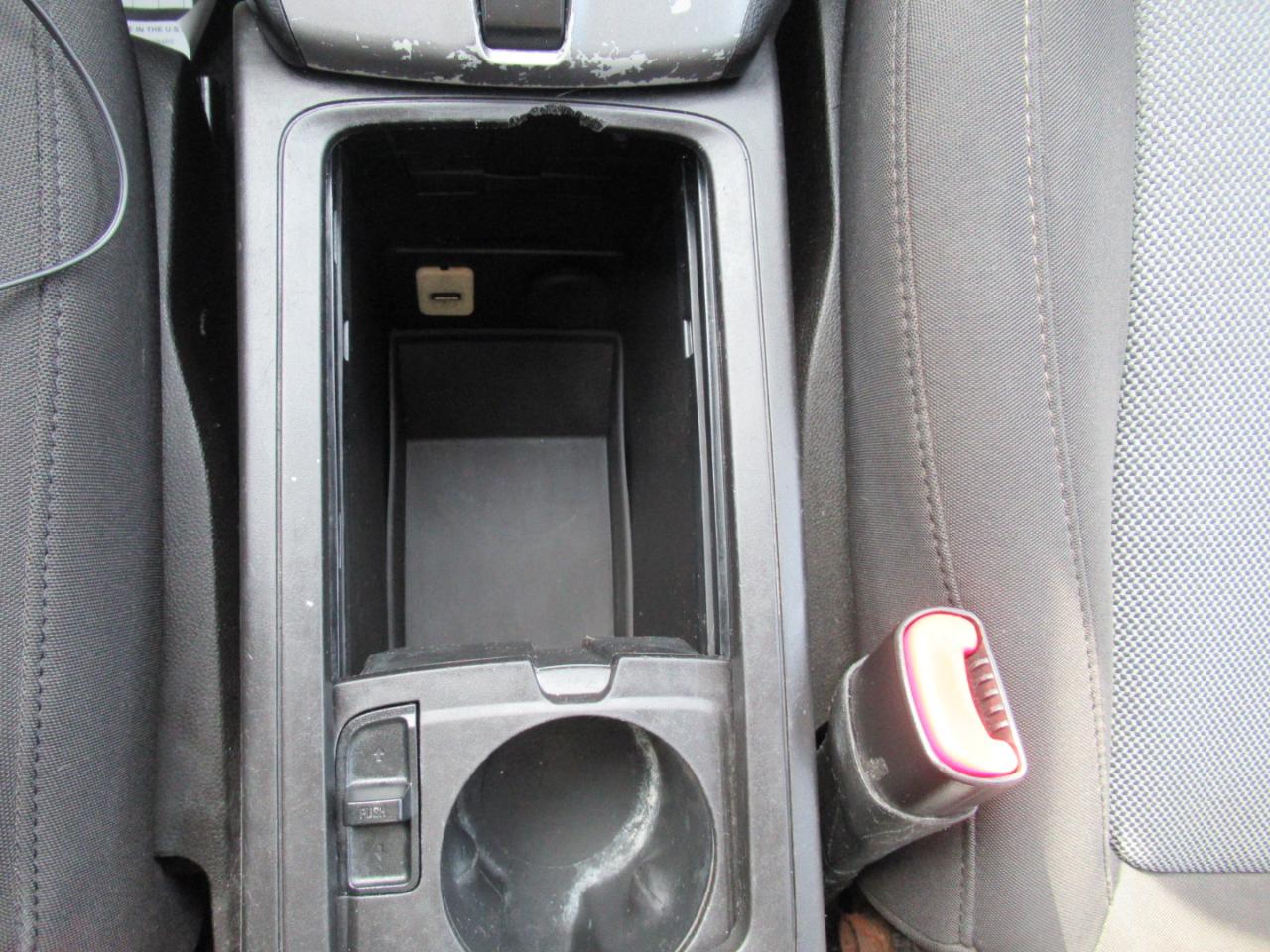 Chevrolet Captiva Sport 1LT FWD 2013