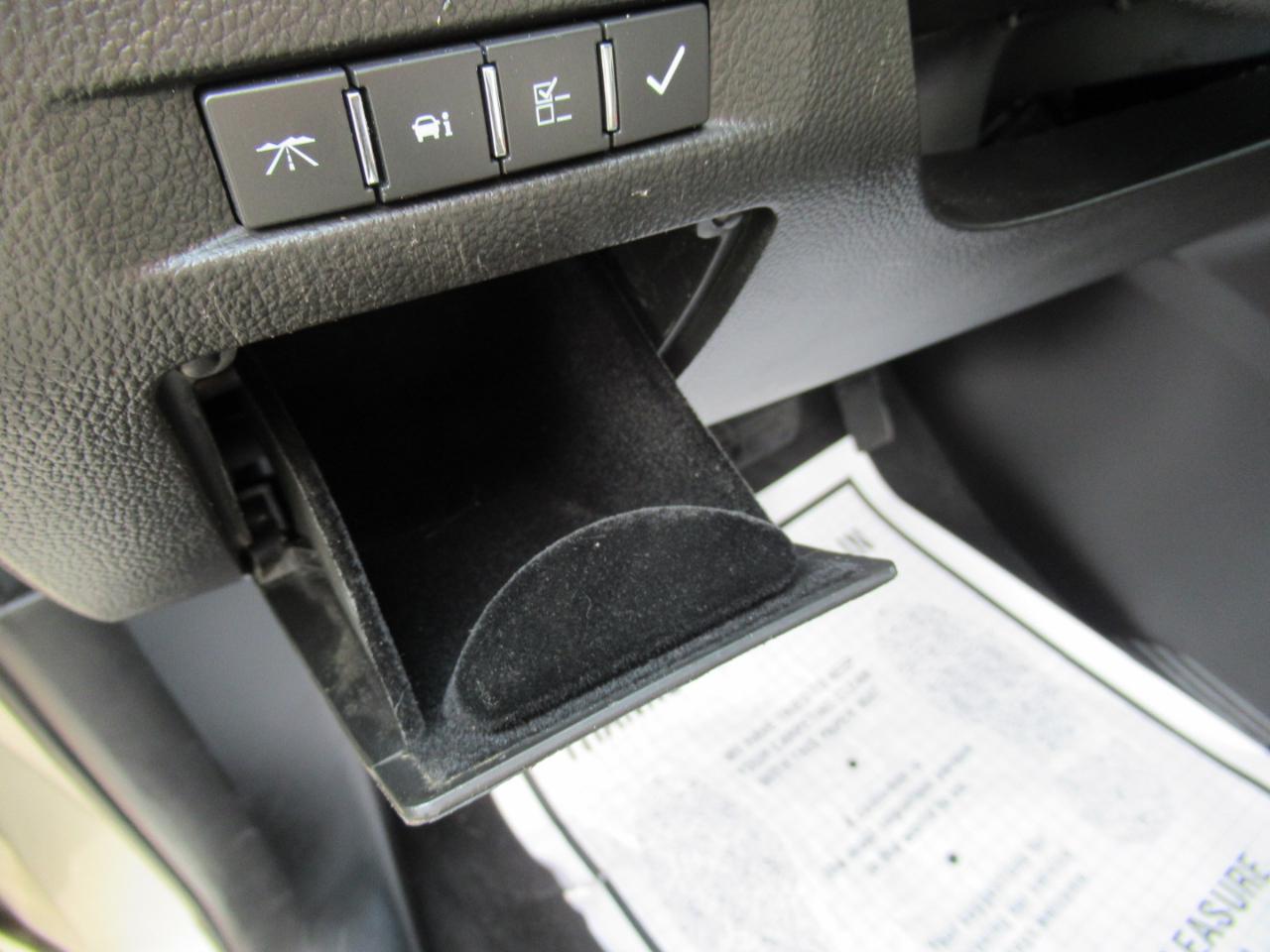 Chevrolet Captiva Sport 1LT FWD 2013