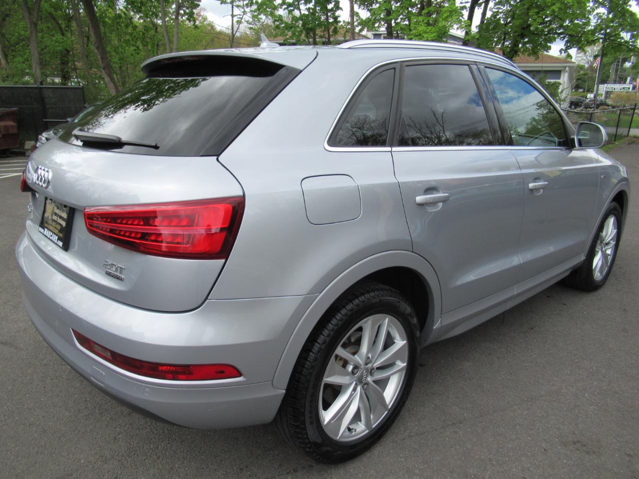 Audi Q3 Premium Plus quattro 2018