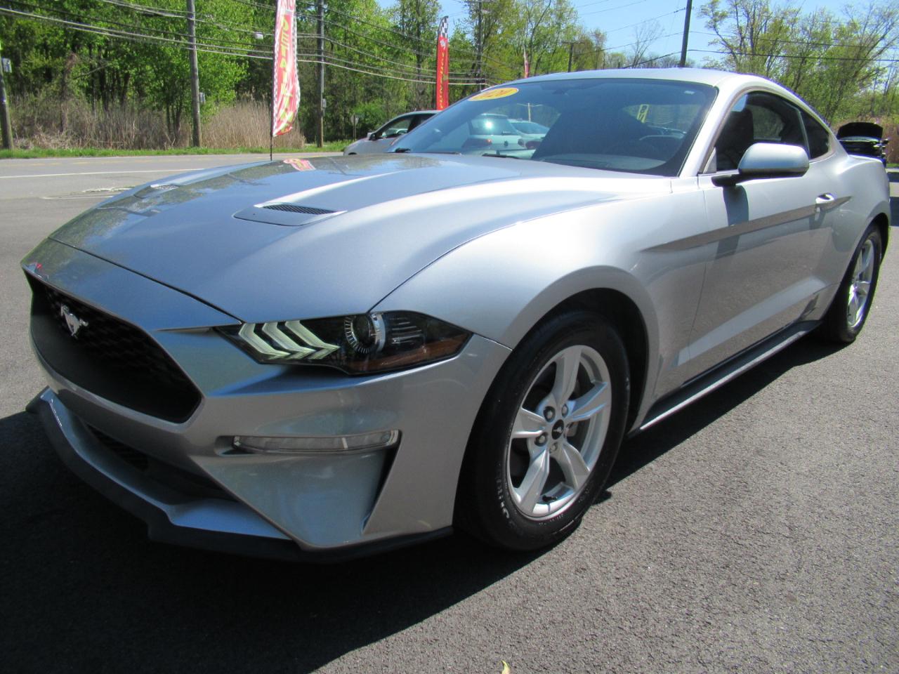 Ford Mustang EcoBoost Coupe 2020