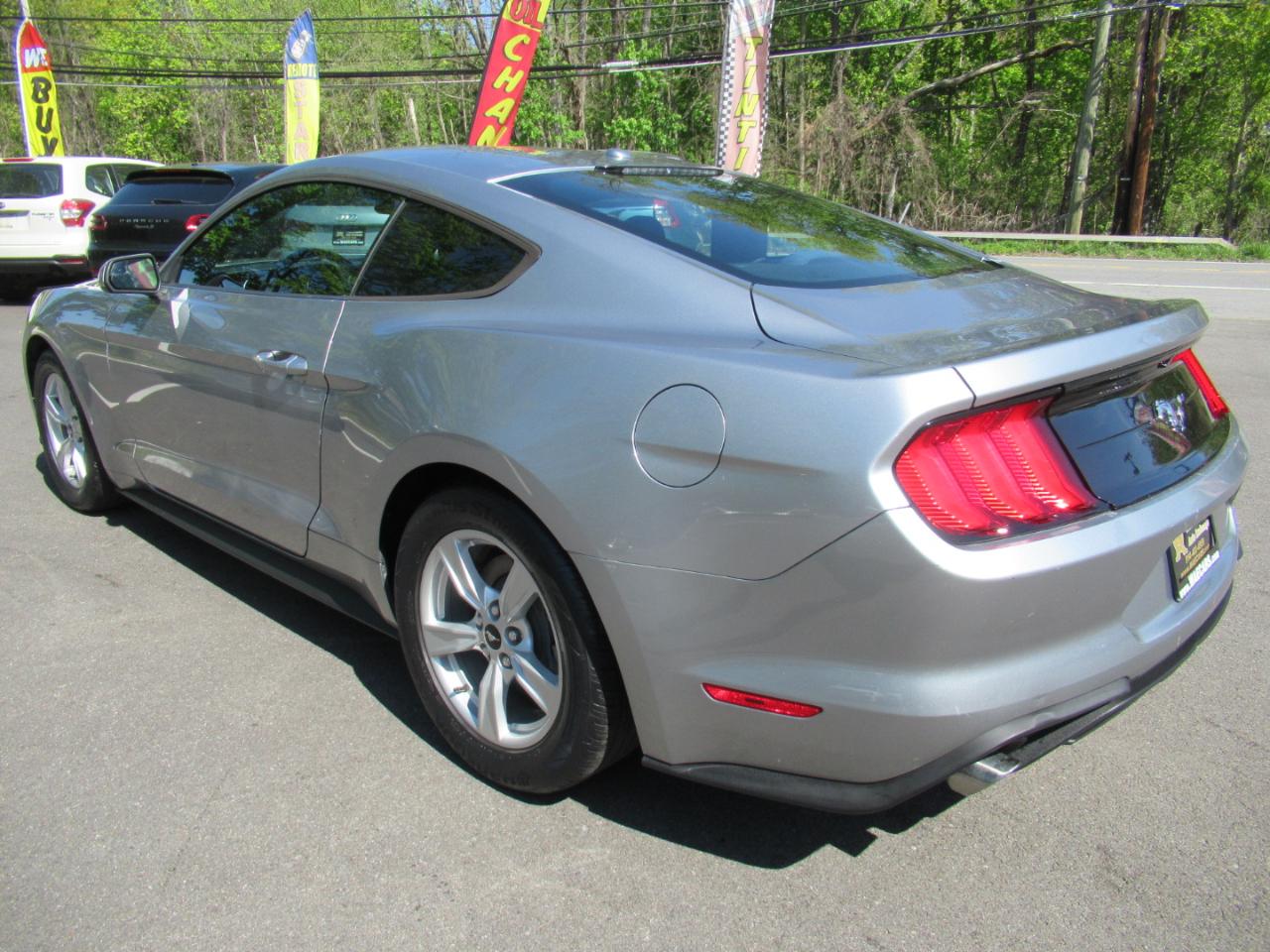 Ford Mustang EcoBoost Coupe 2020