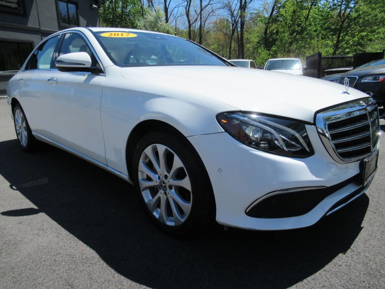 2017 Mercedes-Benz E-Class E300 Luxury 4MATIC Sedan