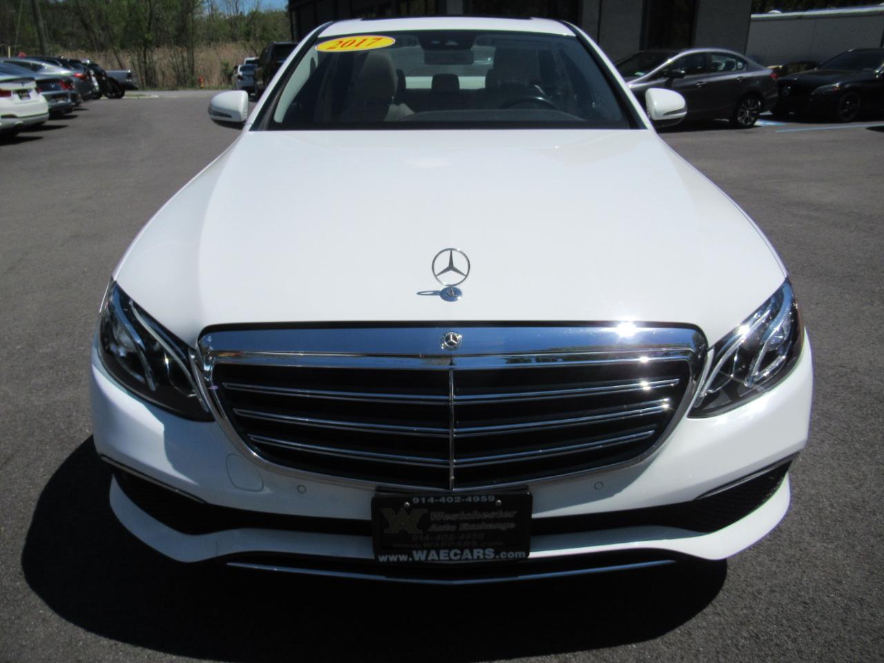 Mercedes-Benz E-Class E300 Luxury 4MATIC Sedan 2017