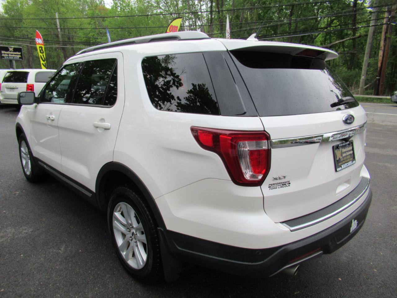 Ford Explorer XLT 4WD 2018