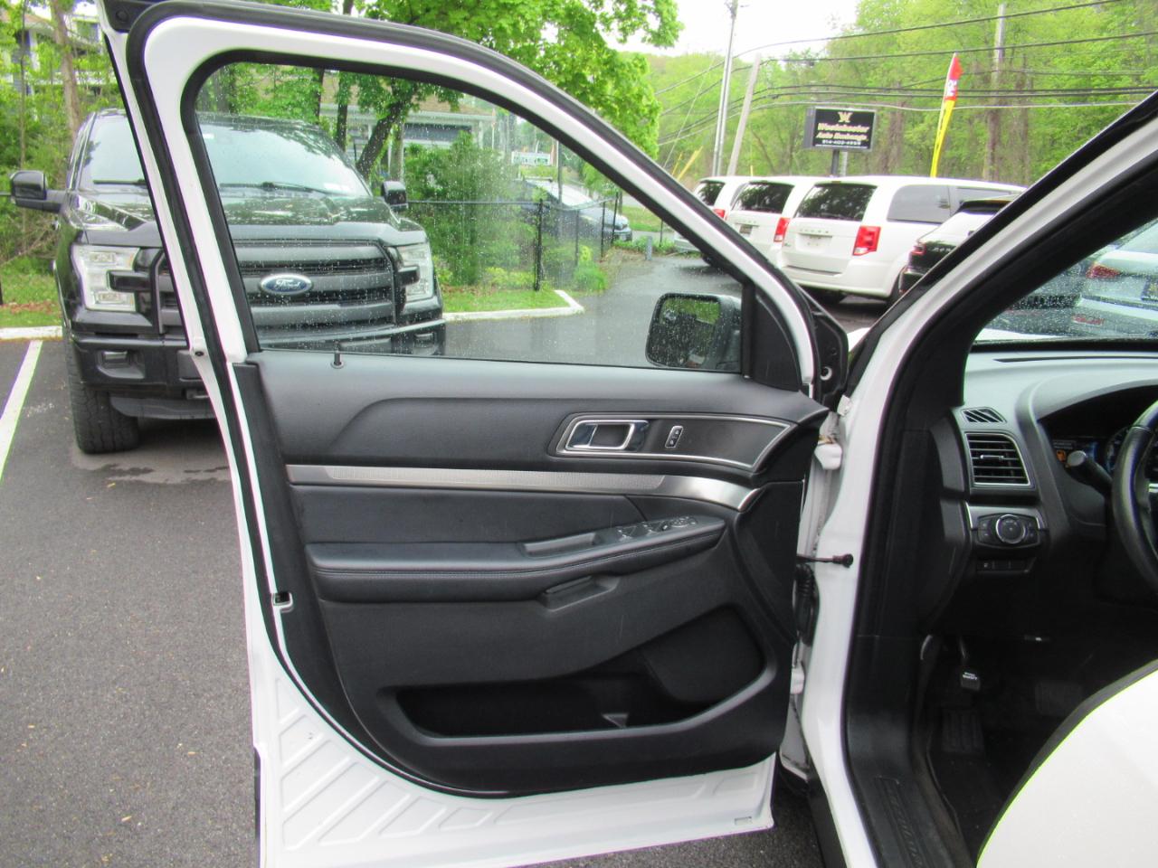 Ford Explorer XLT 4WD 2018