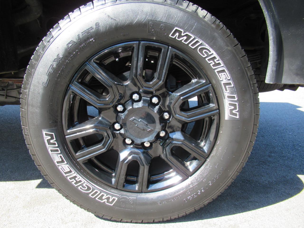Chevrolet Silverado 2500HD LT Crew Cab Long Box 4WD 2019