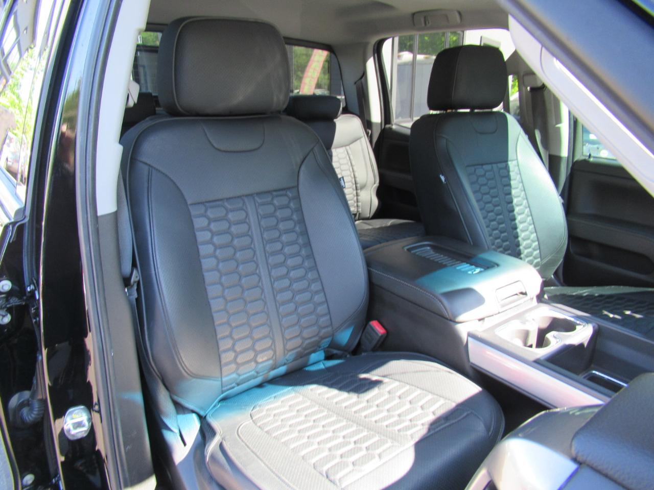 Chevrolet Silverado 2500HD LT Crew Cab Long Box 4WD 2019