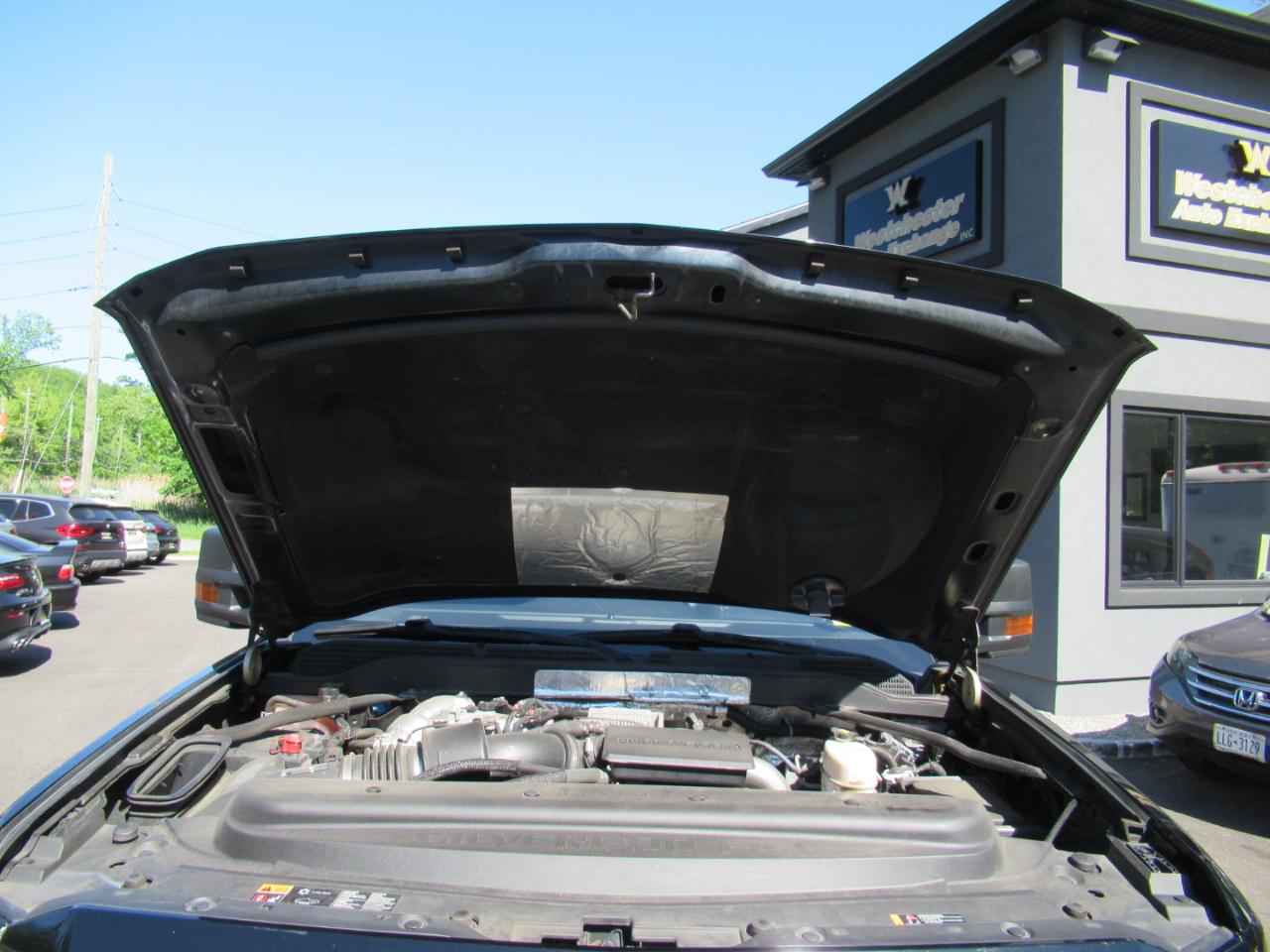 Chevrolet Silverado 2500HD LT Crew Cab Long Box 4WD 2019