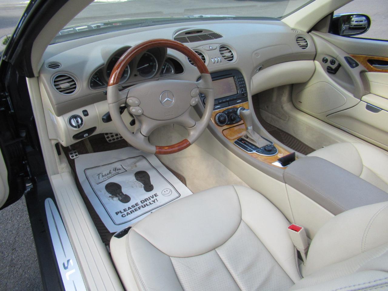Mercedes-Benz SL-Class SL500 2005