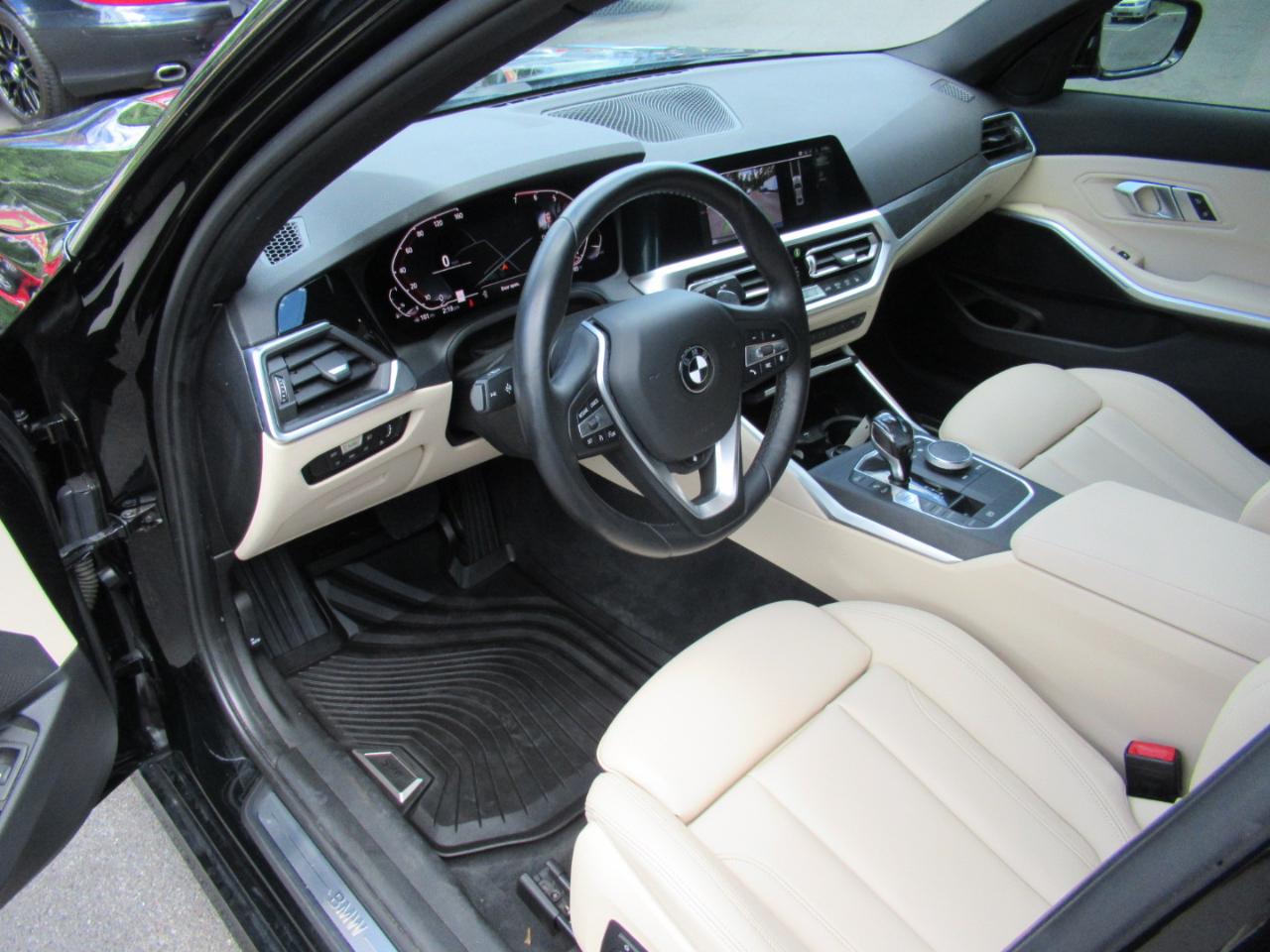 BMW 3-Series 330i xDrive 2020