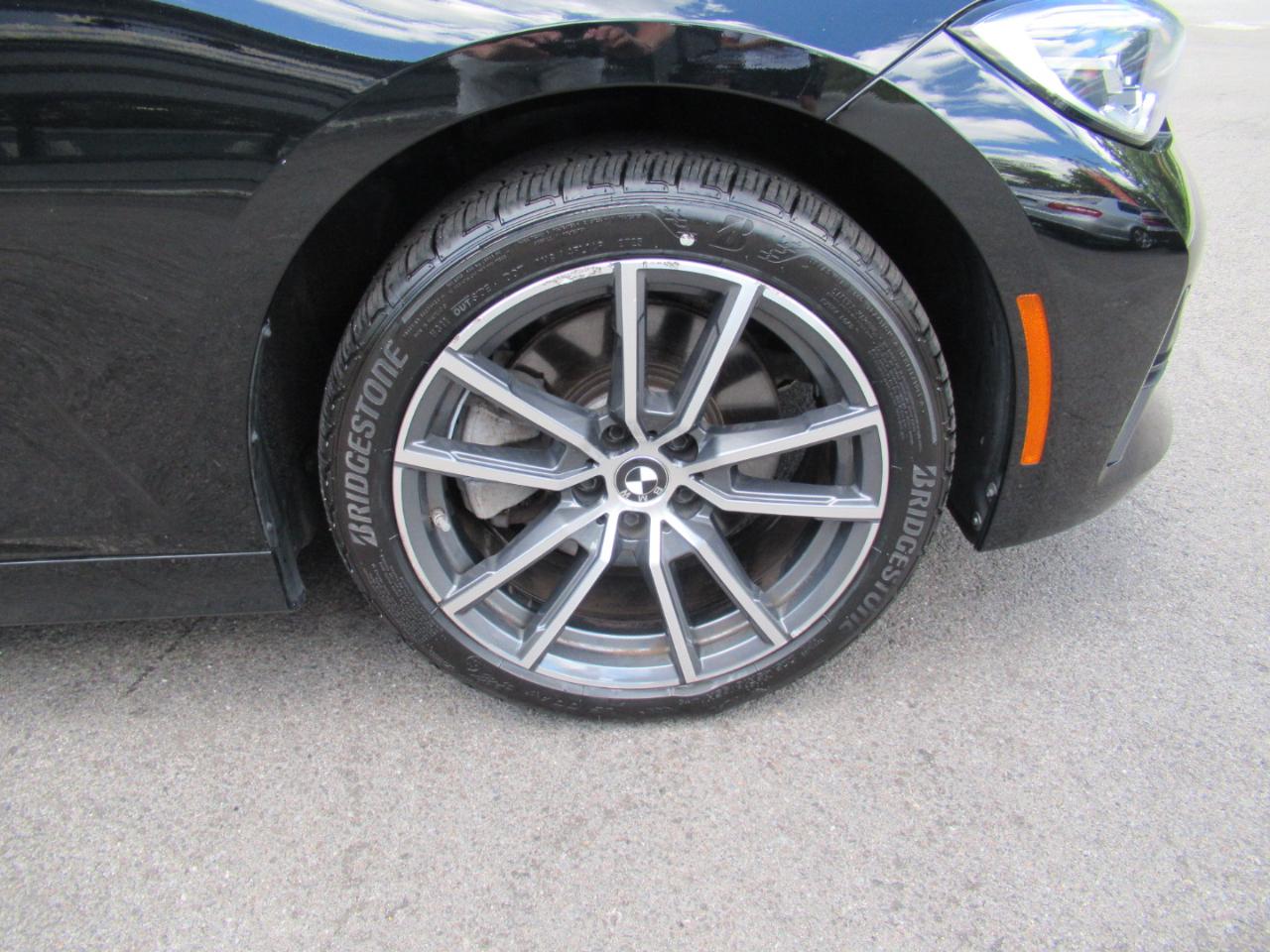 BMW 3-Series 330i xDrive 2020