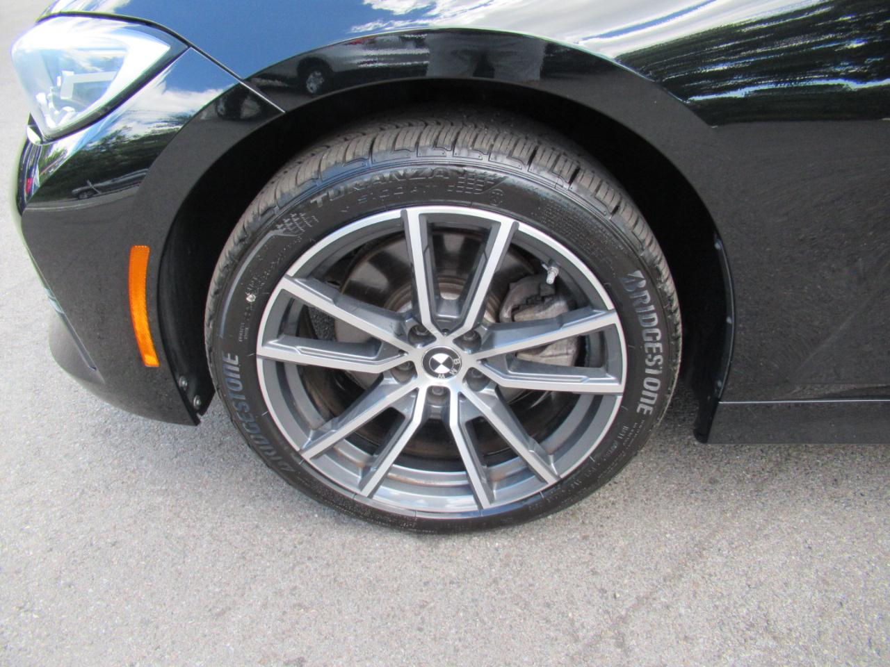 BMW 3-Series 330i xDrive 2020
