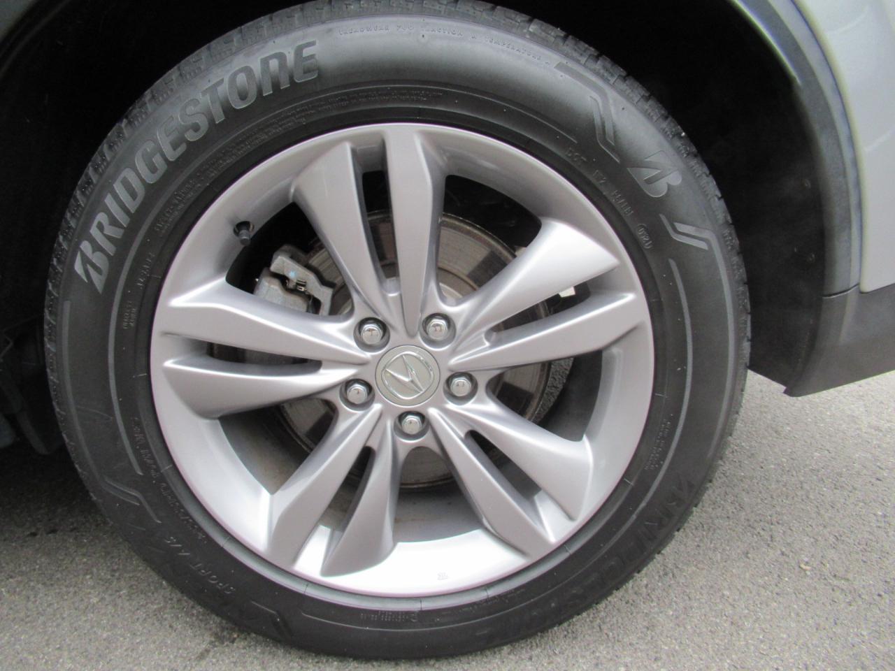 Acura MDX Base SH-AWD 2022
