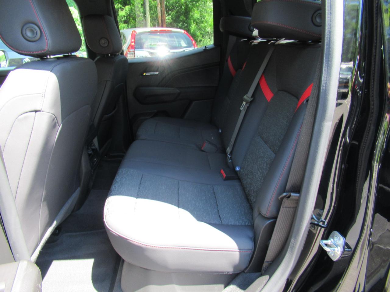 Chevrolet Colorado Z71 Crew Cab 4WD 2024