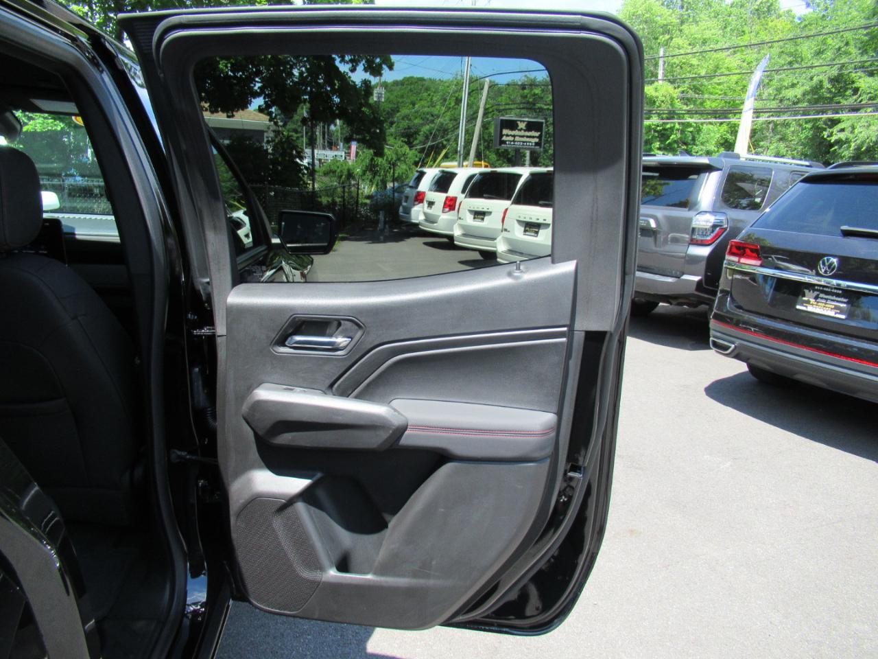 Chevrolet Colorado Z71 Crew Cab 4WD 2024