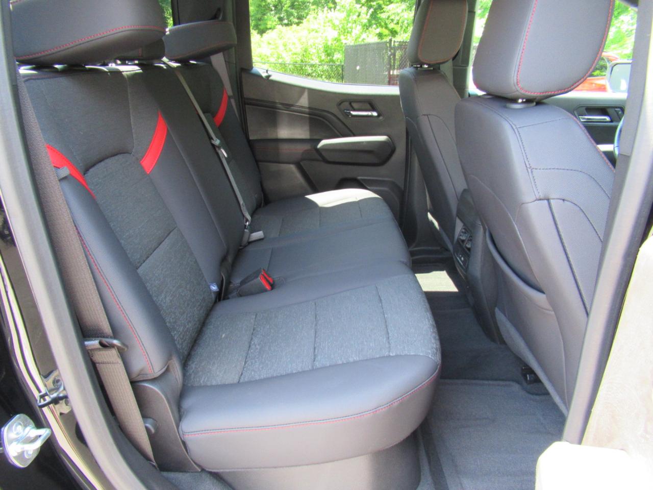 Chevrolet Colorado Z71 Crew Cab 4WD 2024