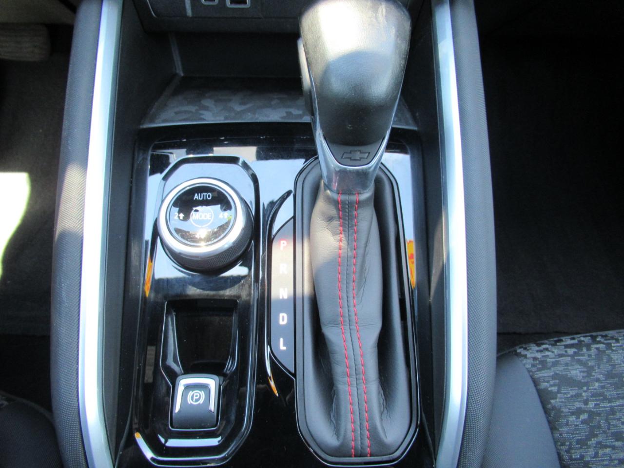 Chevrolet Colorado Z71 Crew Cab 4WD 2024