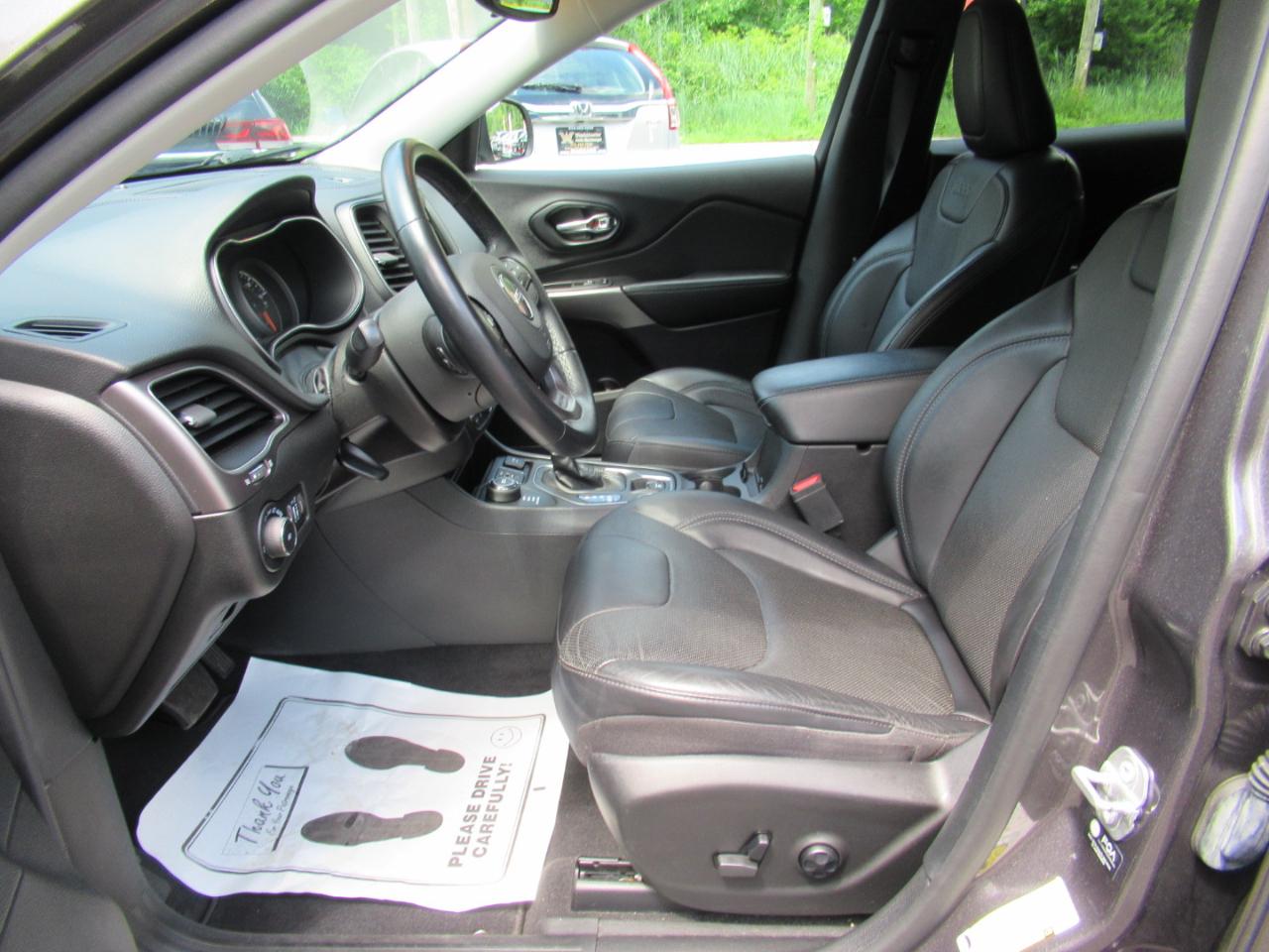 Jeep Cherokee Latitude Lux 4WD 2021