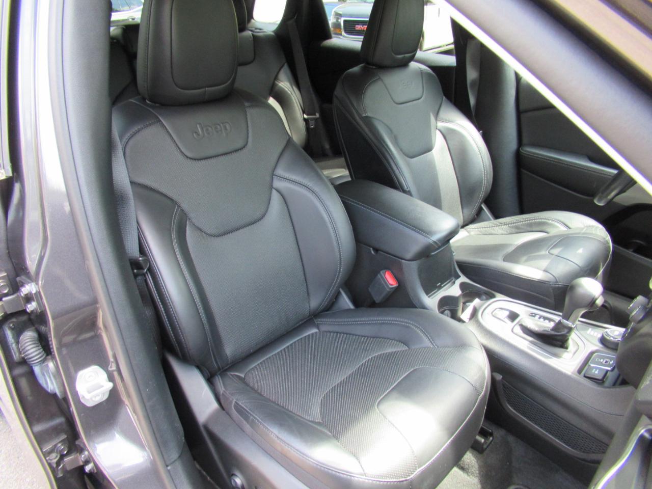 Jeep Cherokee Latitude Lux 4WD 2021