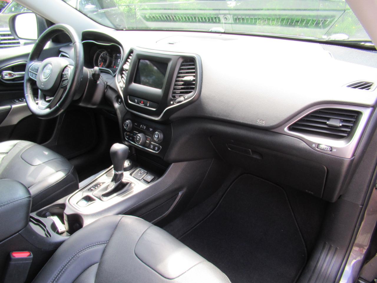 Jeep Cherokee Latitude Lux 4WD 2021
