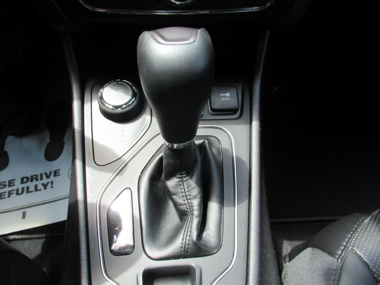 Jeep Cherokee Latitude Lux 4WD 2021