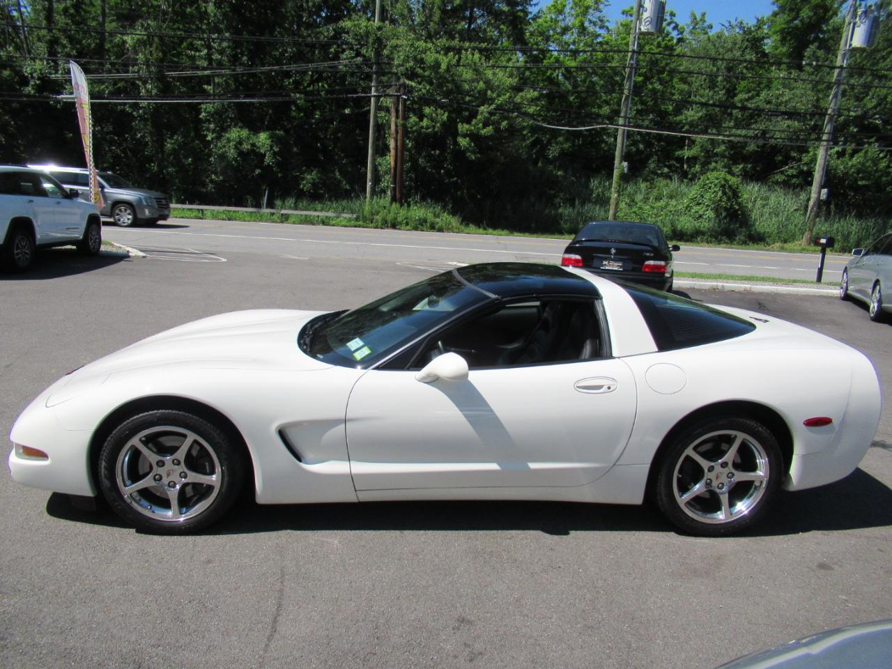 Chevrolet Corvette Coupe 2001