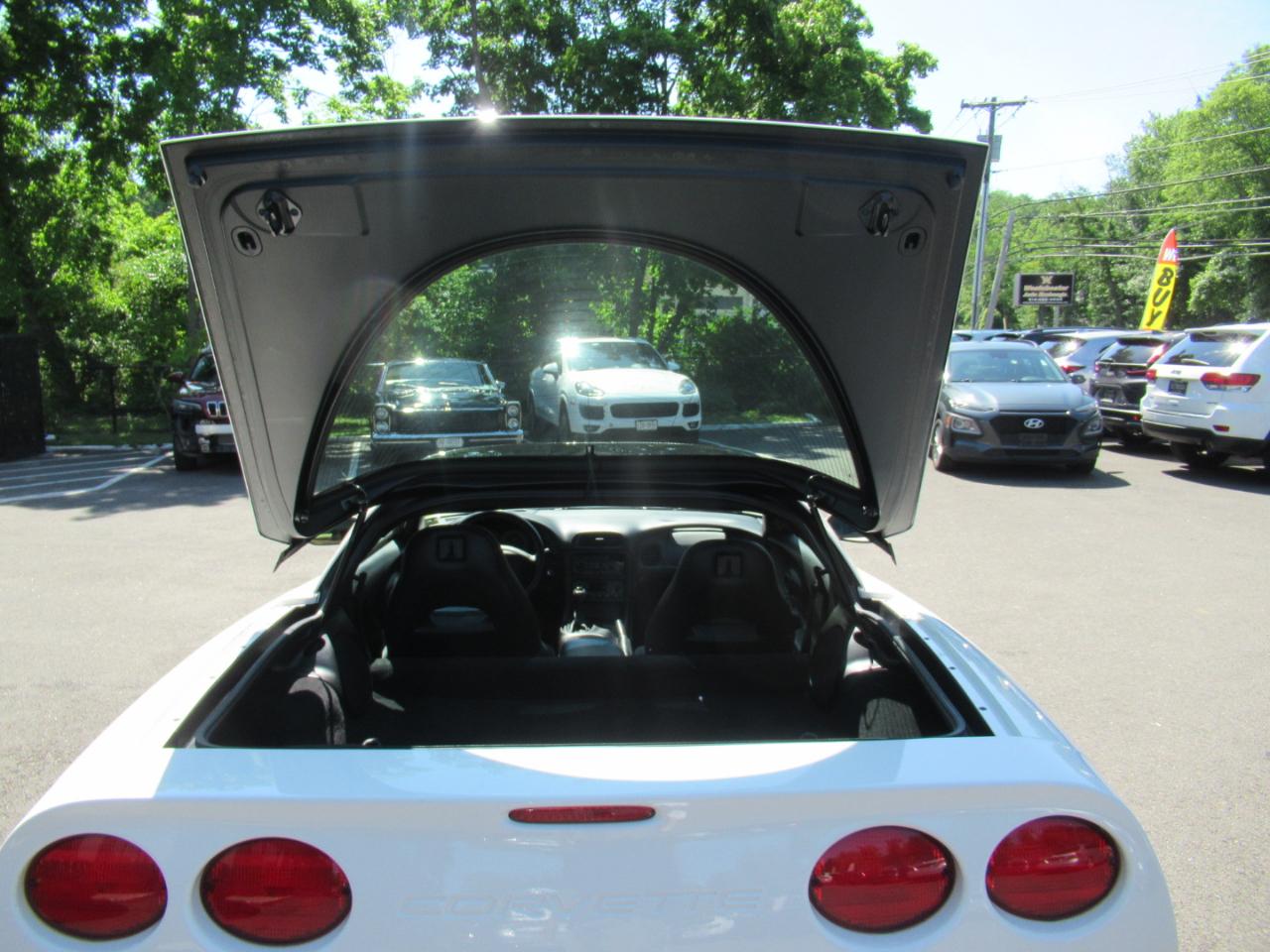 Chevrolet Corvette Coupe 2001