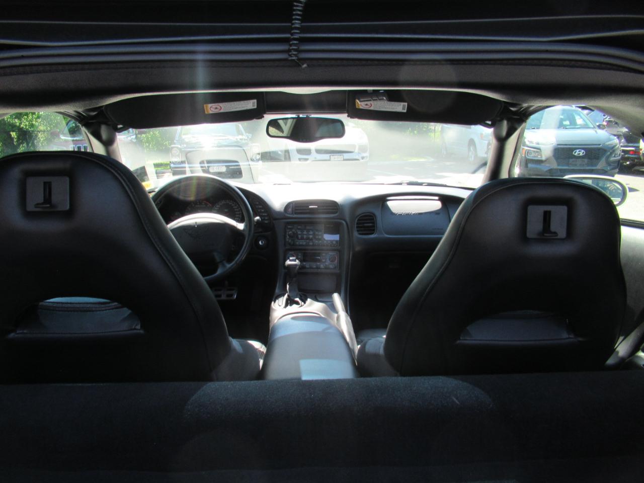 Chevrolet Corvette Coupe 2001