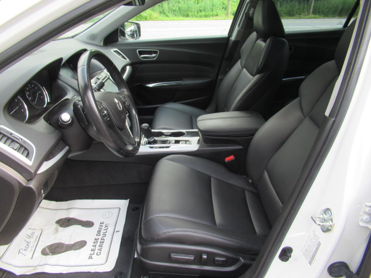 Acura TLX Base 2.4L 2020