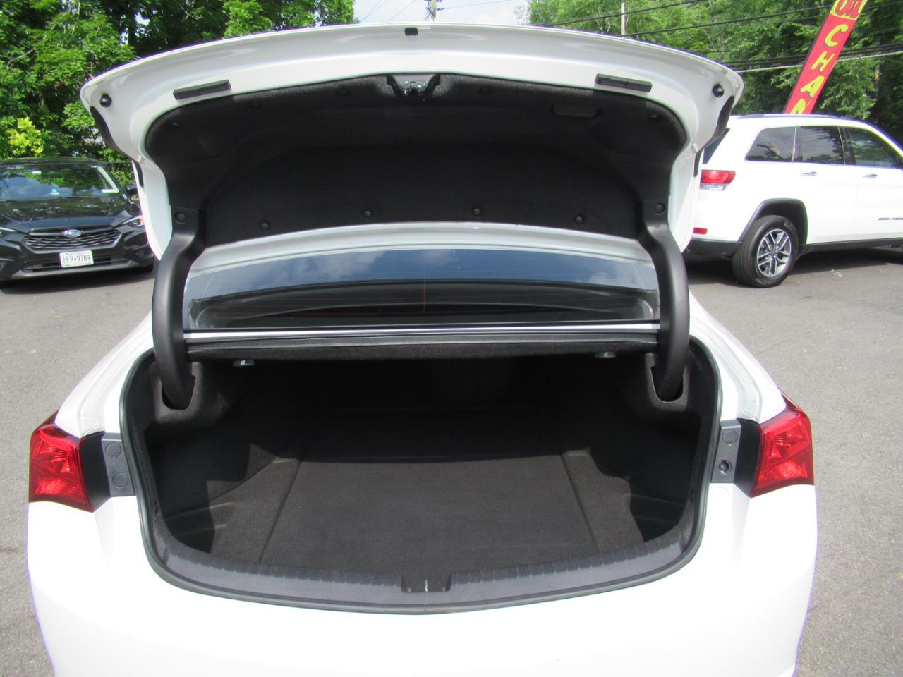 Acura TLX Base 2.4L 2020