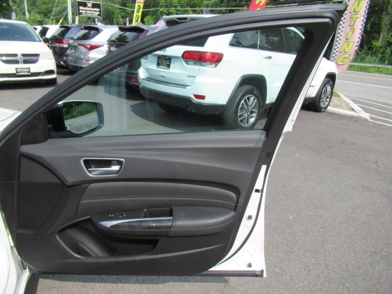 Acura TLX Base 2.4L 2020