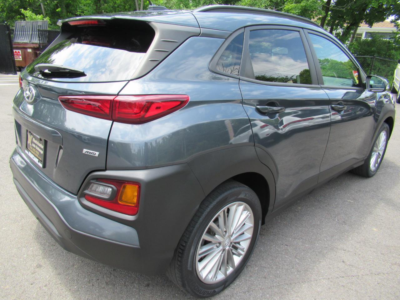 Hyundai Kona SEL AWD 2021
