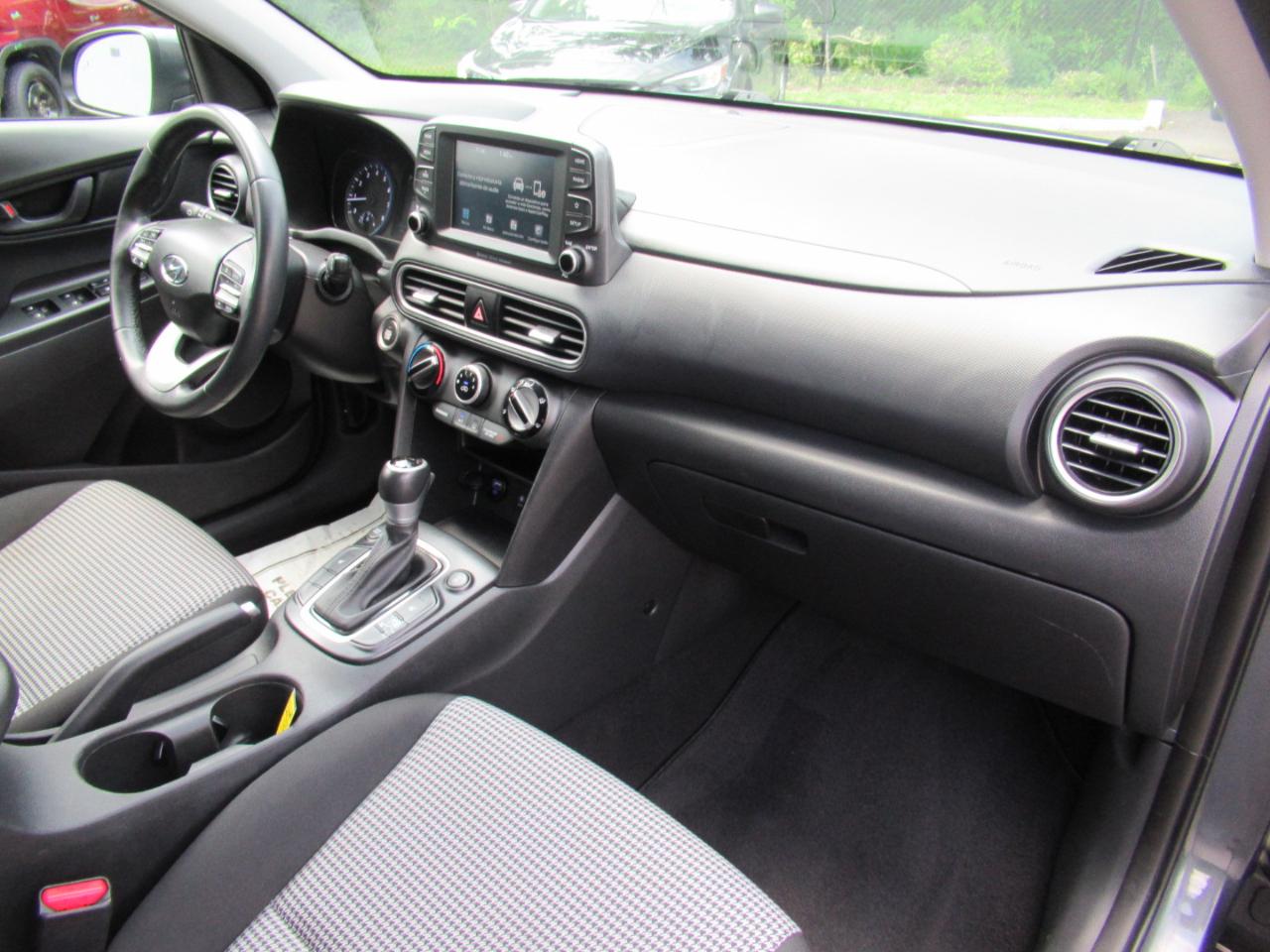 Hyundai Kona SEL AWD 2021