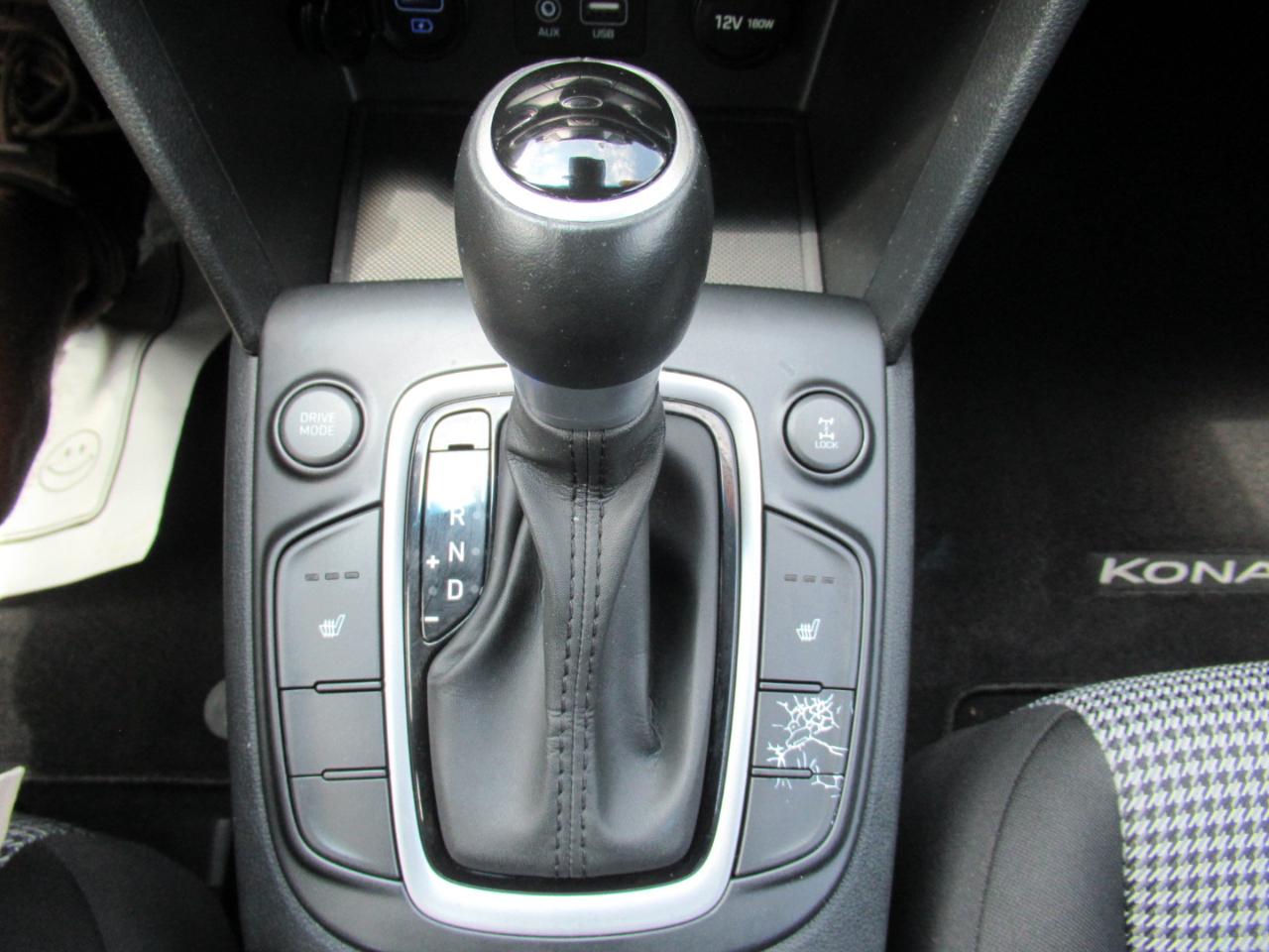Hyundai Kona SEL AWD 2021