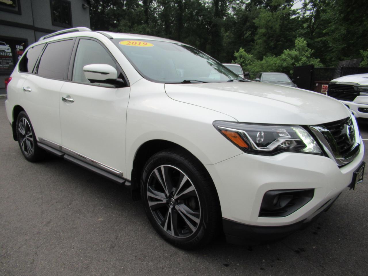 2019 Nissan Pathfinder Platinum 4WD
