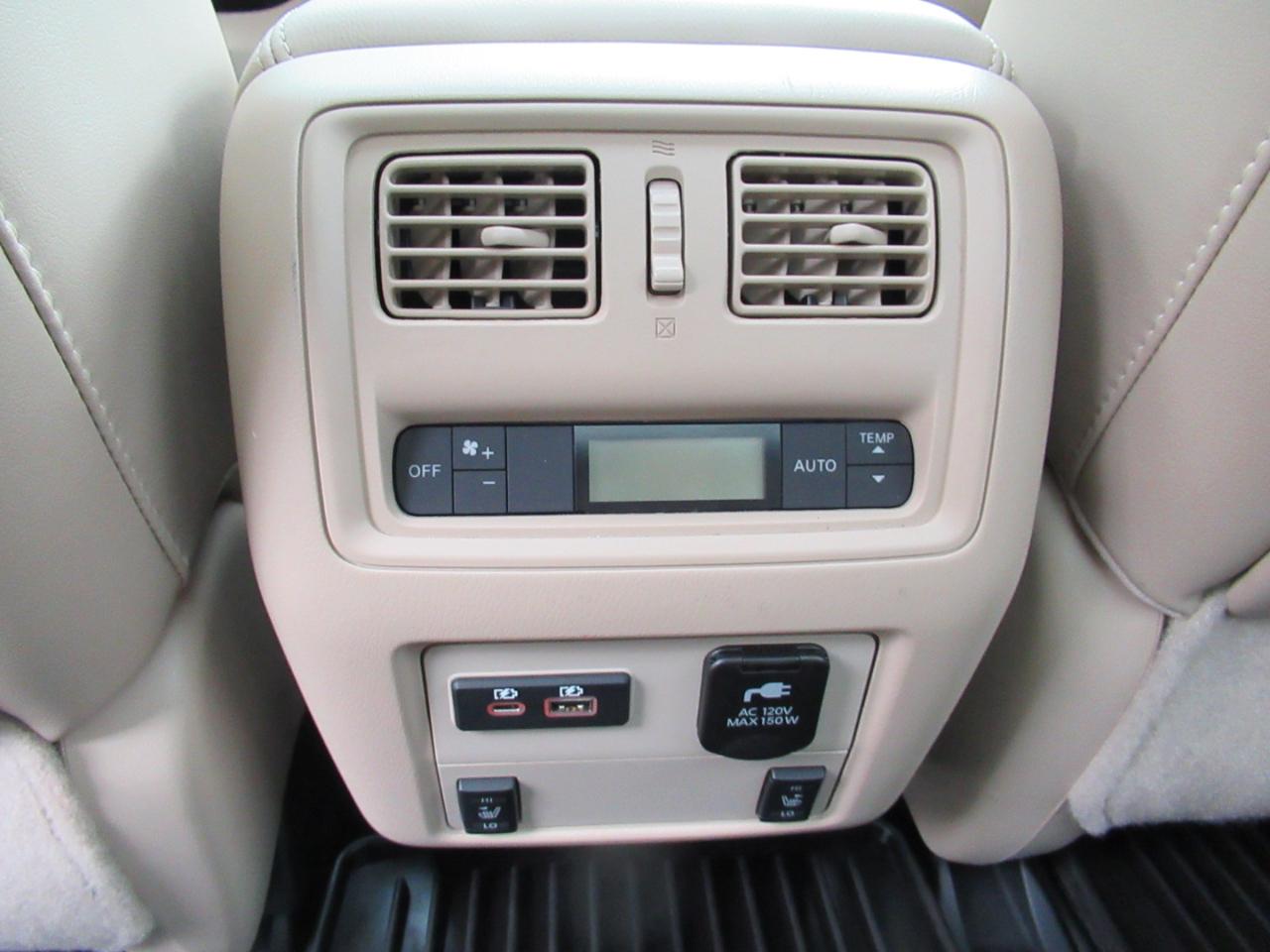 Nissan Pathfinder Platinum 4WD 2019