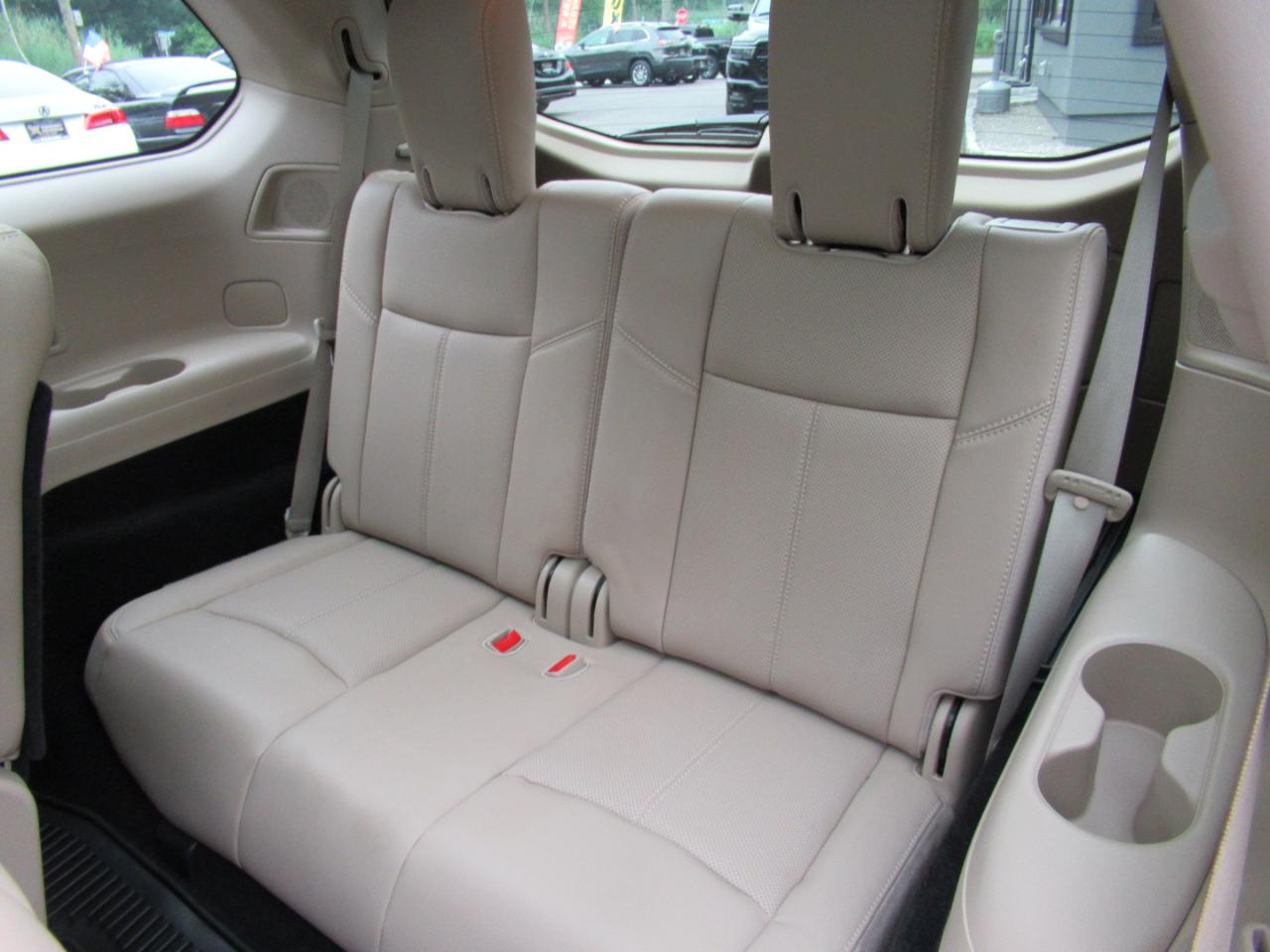 Nissan Pathfinder Platinum 4WD 2019