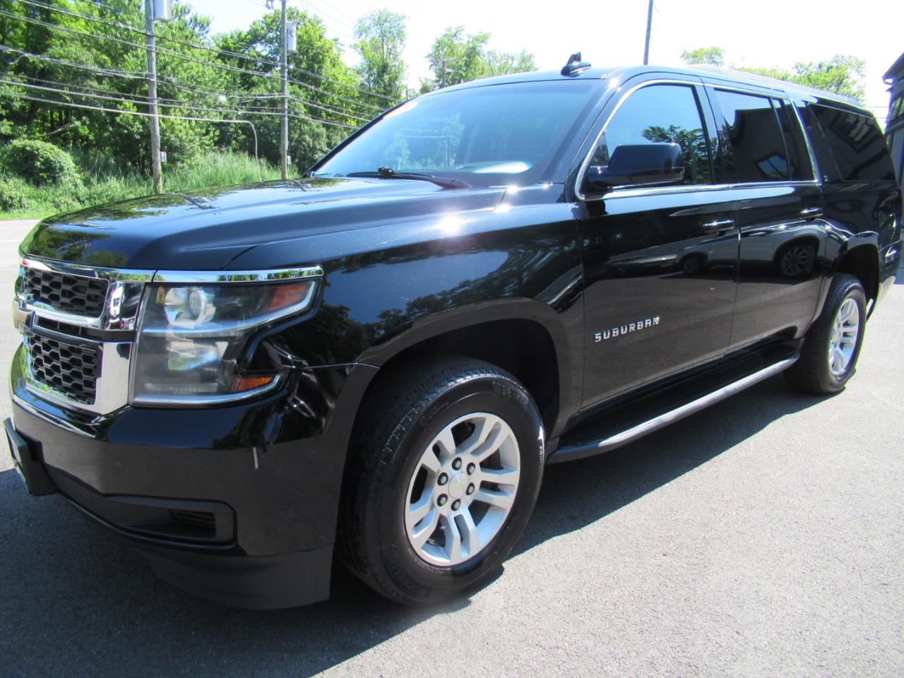 Chevrolet Suburban LT 4WD 2019