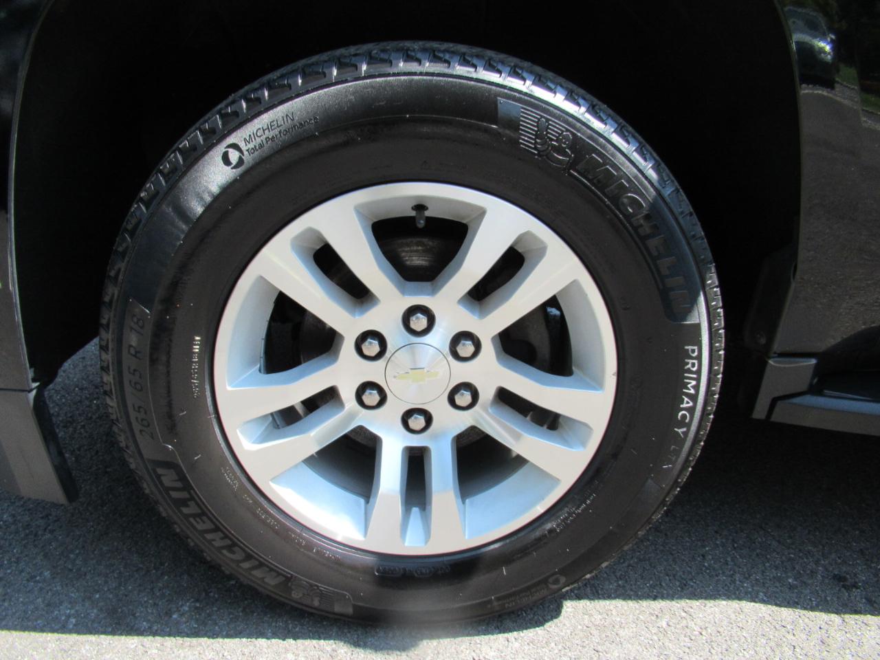 Chevrolet Suburban LT 4WD 2019