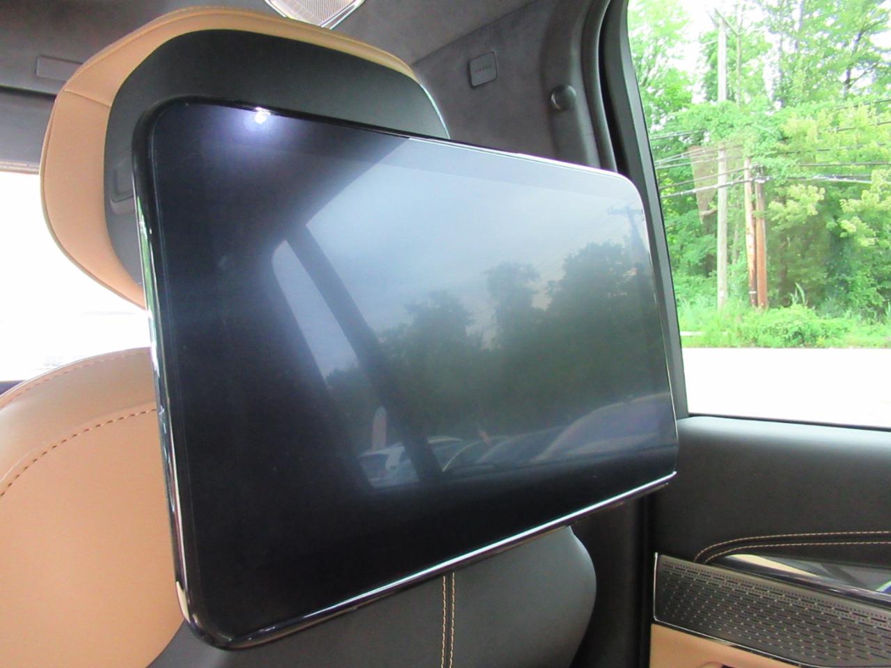 Cadillac Escalade IQL Sport-2 2026