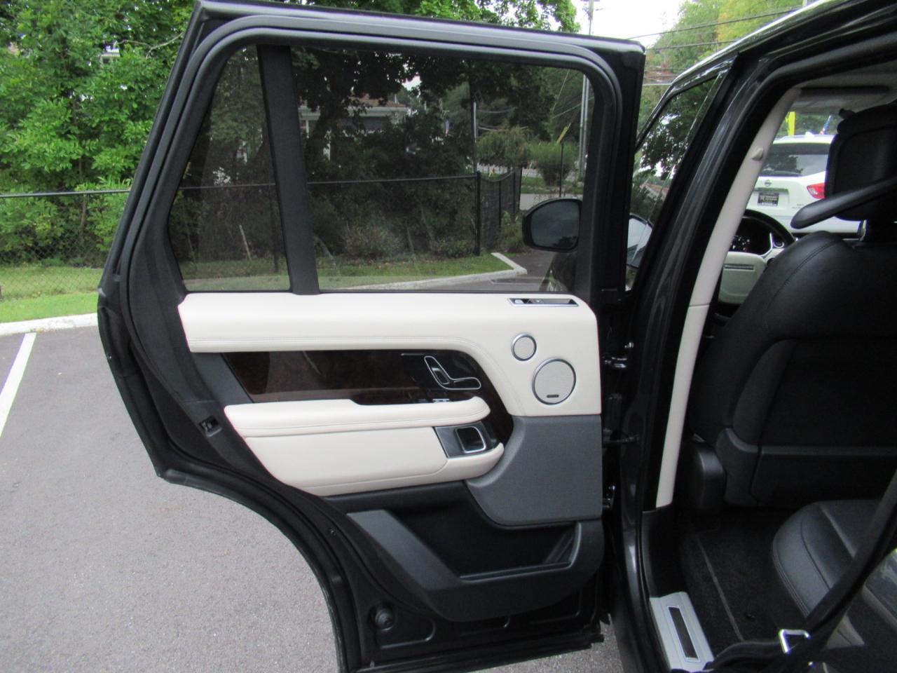 Land Rover Range Rover P525 HSE Westminster 2022