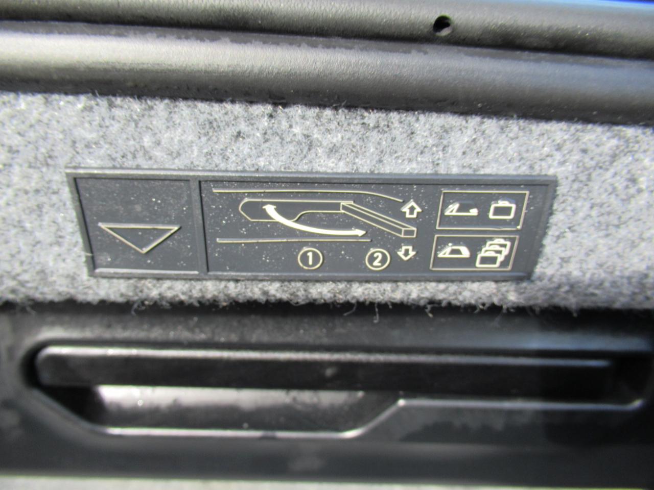 BMW 3-Series 330Ci convertible 2002