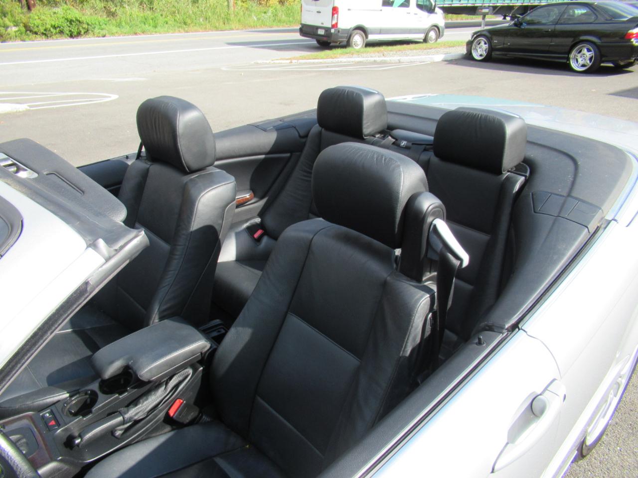 BMW 3-Series 330Ci convertible 2002