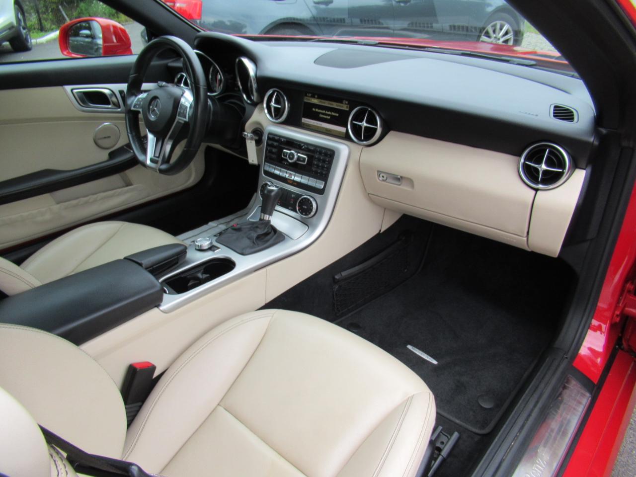 Mercedes-Benz SLK SLK350 2012