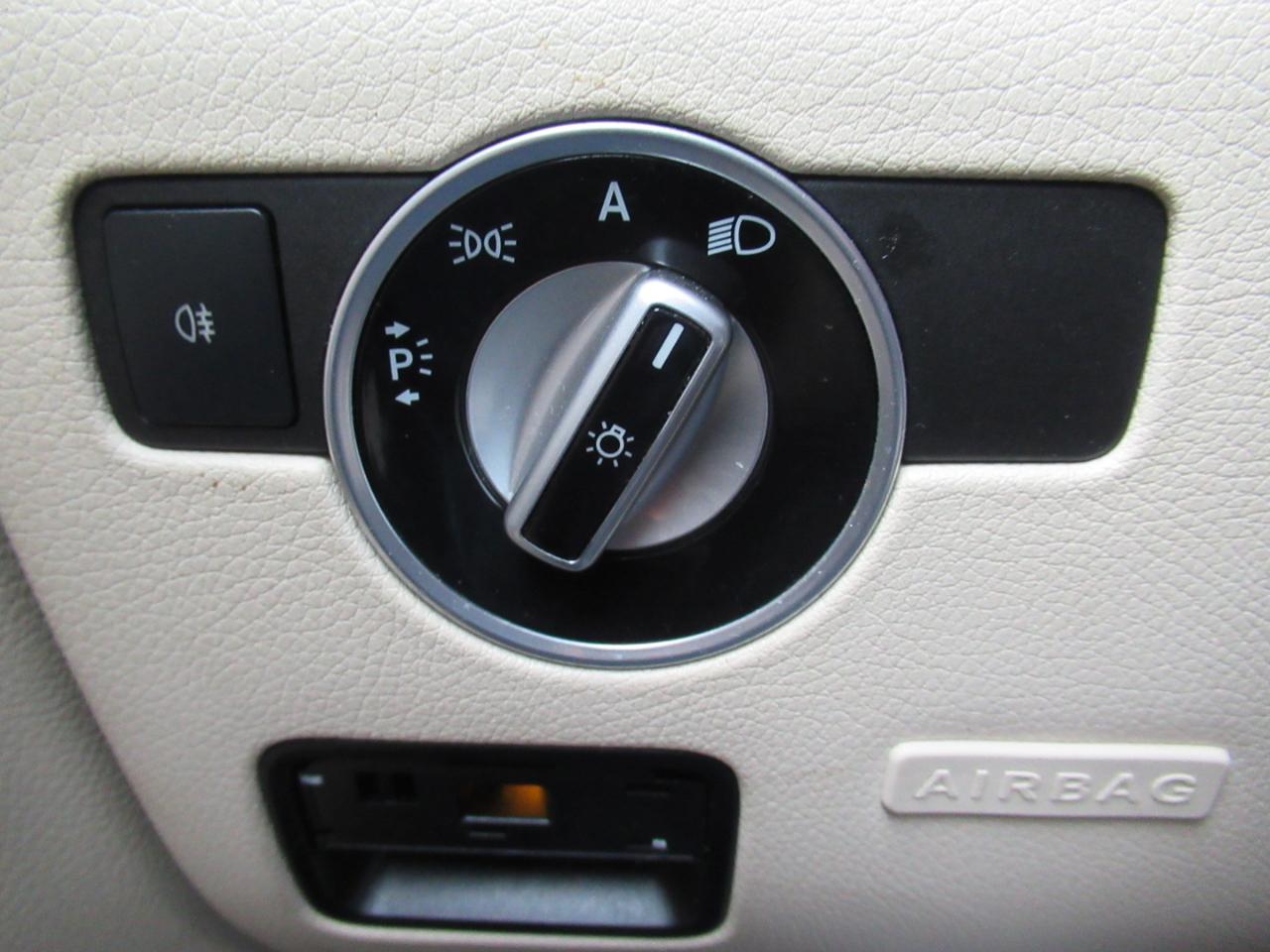 Mercedes-Benz SLK SLK350 2012