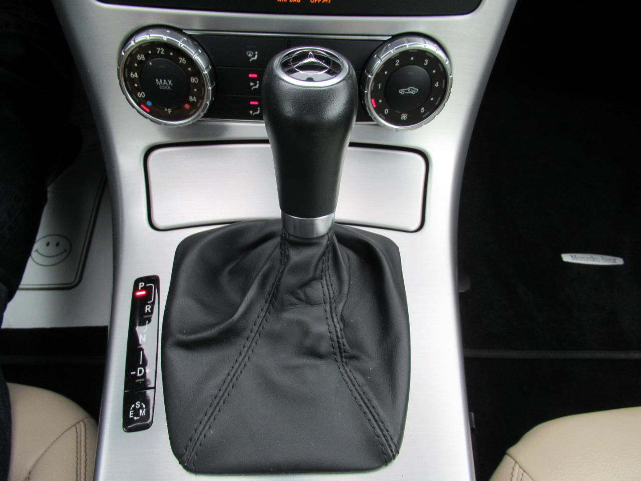 Mercedes-Benz SLK SLK350 2012