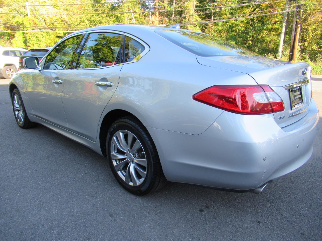 Infiniti Q70 37x 2014