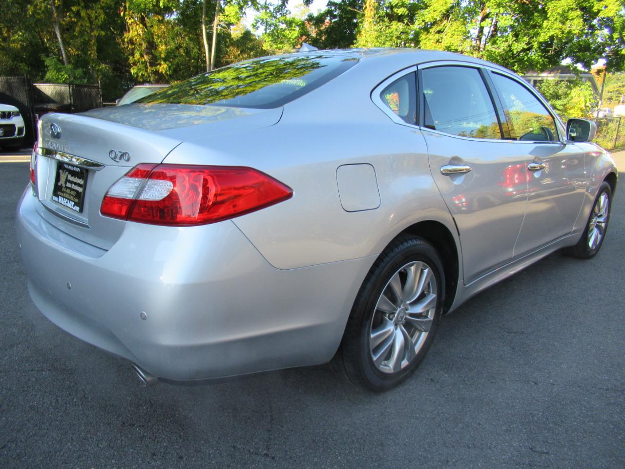 Infiniti Q70 37x 2014